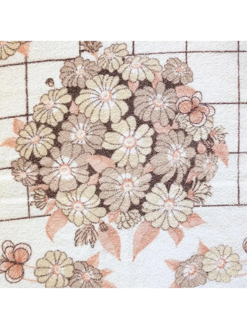 Vintage Bath Towel with Daisies & Butterflies